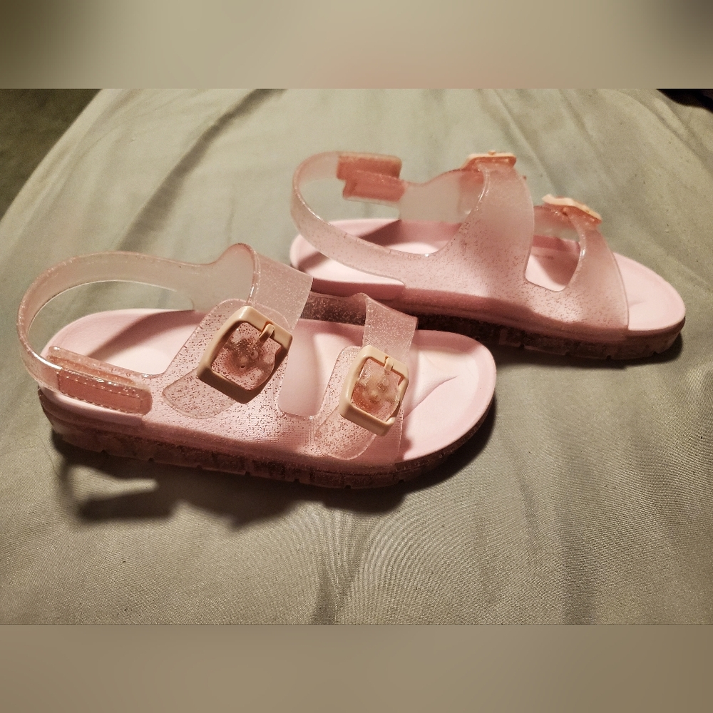 Sandals - Picture 2 of 4